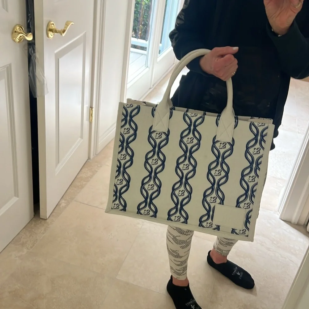 Sandro Blue and Cream “Book Tote Bag” - Picture 9 of 10